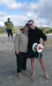 Keep in touch with us! Neill and Ceillhe Sperath on our Kite Fishing Tour near Auckland